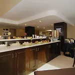 Best Western Plus Cambridge Hotel 